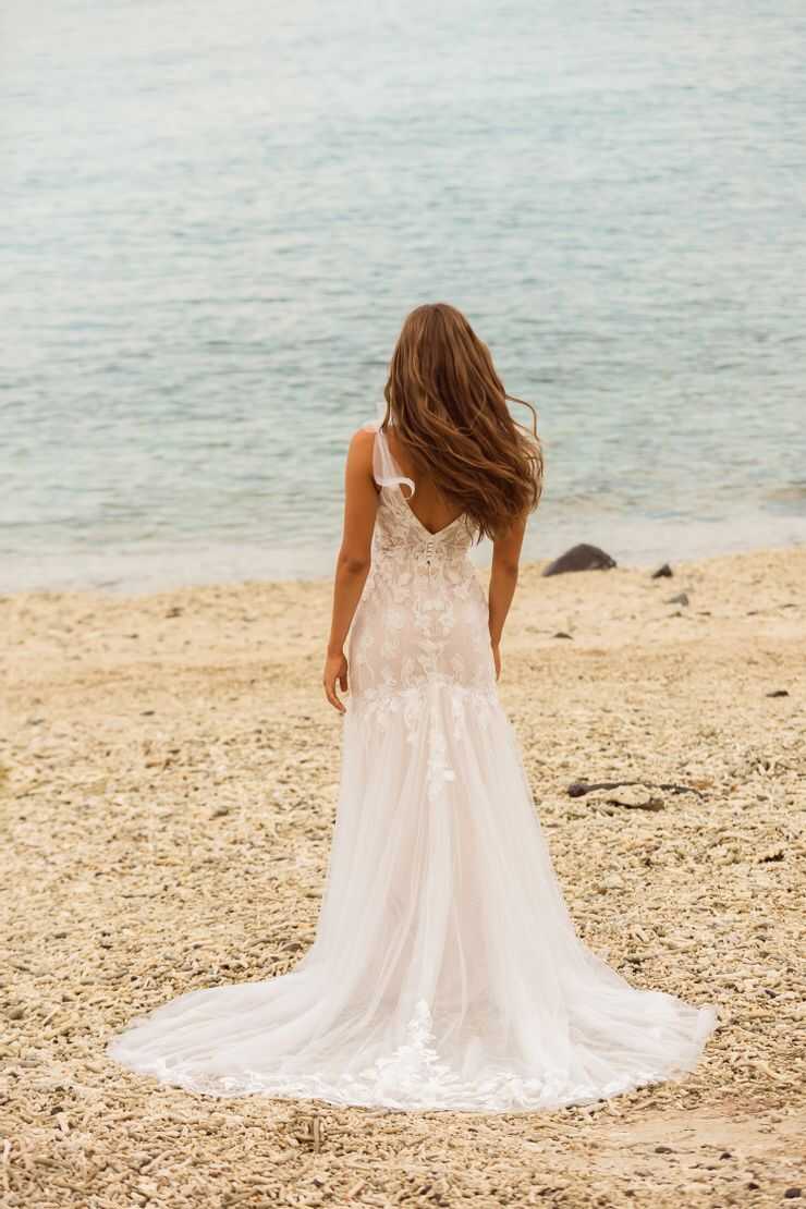 Madi Lane Jaida Ivory/Mocha. Size 14 Perfect Daze Bridal 4 Madi Lane Jaida Ivory/Mocha. Size 14 Perfect Daze Bridal 4